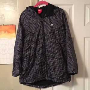 Nike Jackets & Coats - Nike Nylon Geometric-Patterned Jacket Nike Jackets & Coats - Nike Nylon Geometric-Patterned Jacket